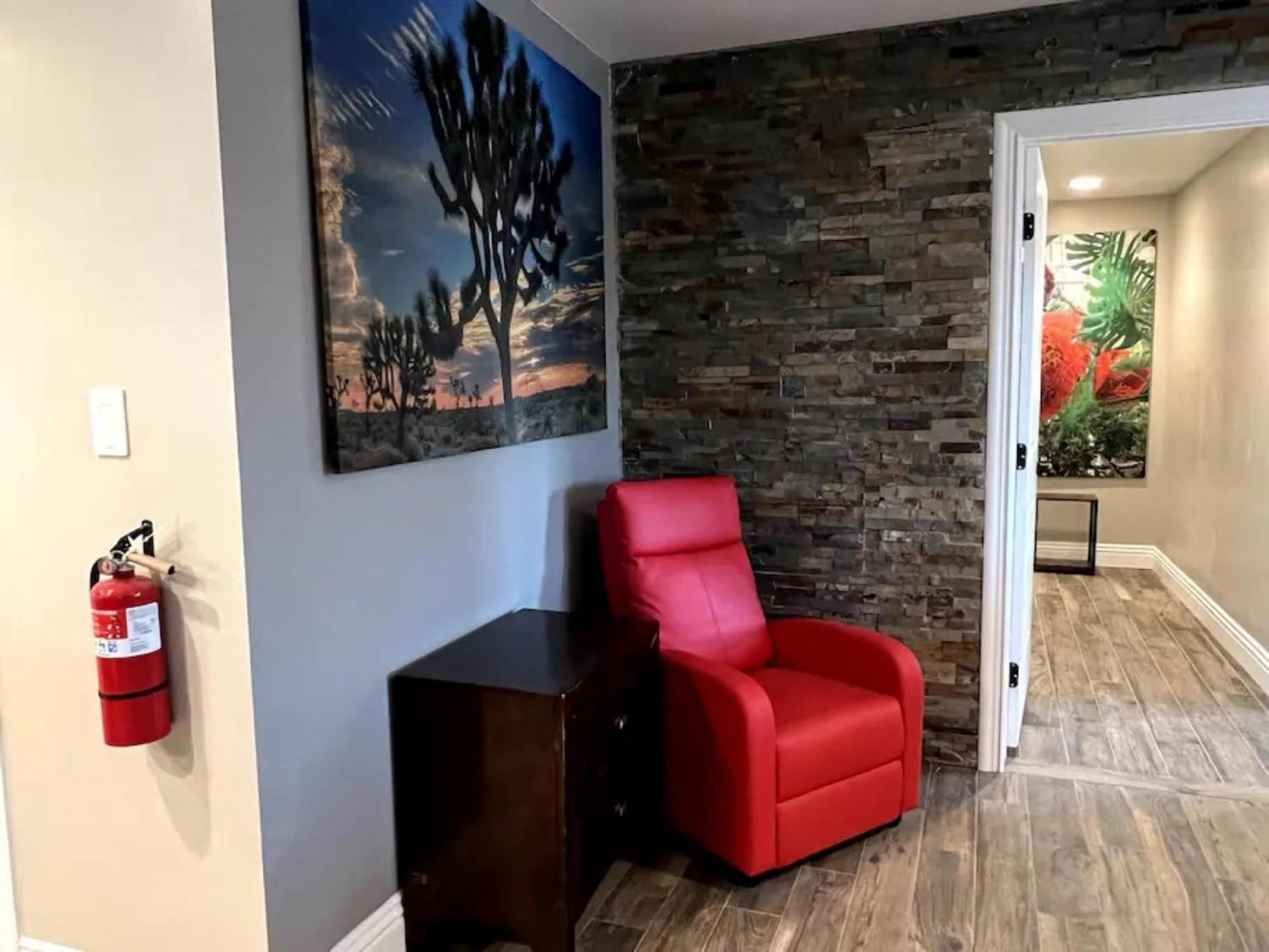 Lux Private Home - Pool, Billiards, 8 Smart Tvs, Board Games, Cotton Bedding - The Stone Sanctuary At Mccullough Hills Trailhead Лас-Вегас Экстерьер фото