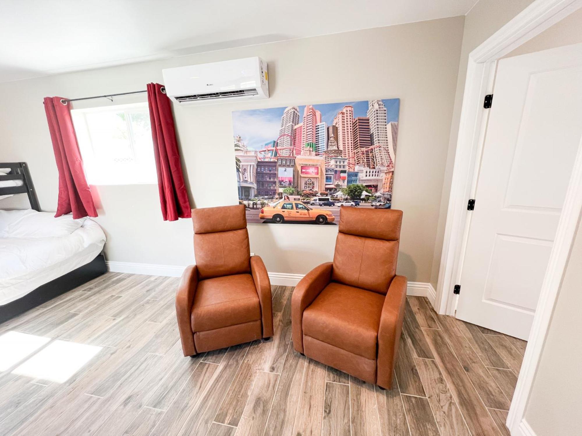 Lux Private Home - Pool, Billiards, 8 Smart Tvs, Board Games, Cotton Bedding - The Stone Sanctuary At Mccullough Hills Trailhead Лас-Вегас Экстерьер фото
